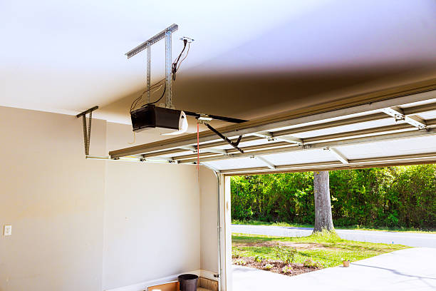 Top rated local Garage Door Panel Replacement specialists in Elmo, TX